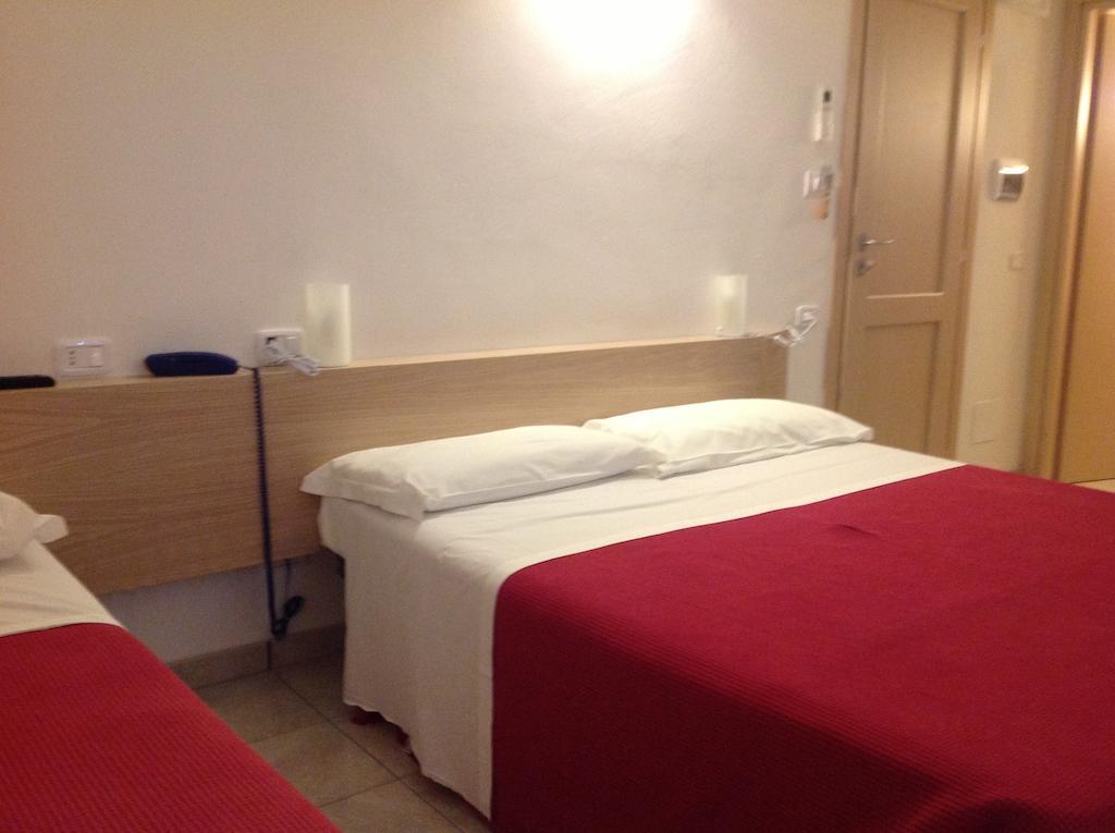 Albergo La Portaccia Castiglione della Pescaia Rum bild